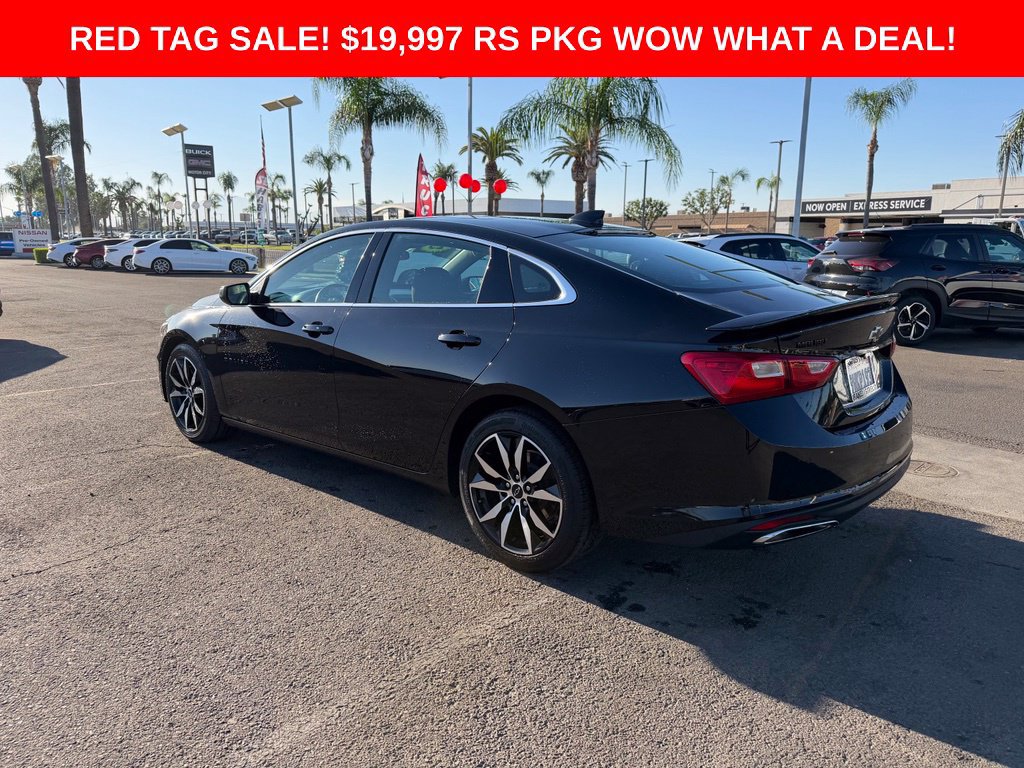 Used 2025 Chevrolet Malibu RS FWD image 4