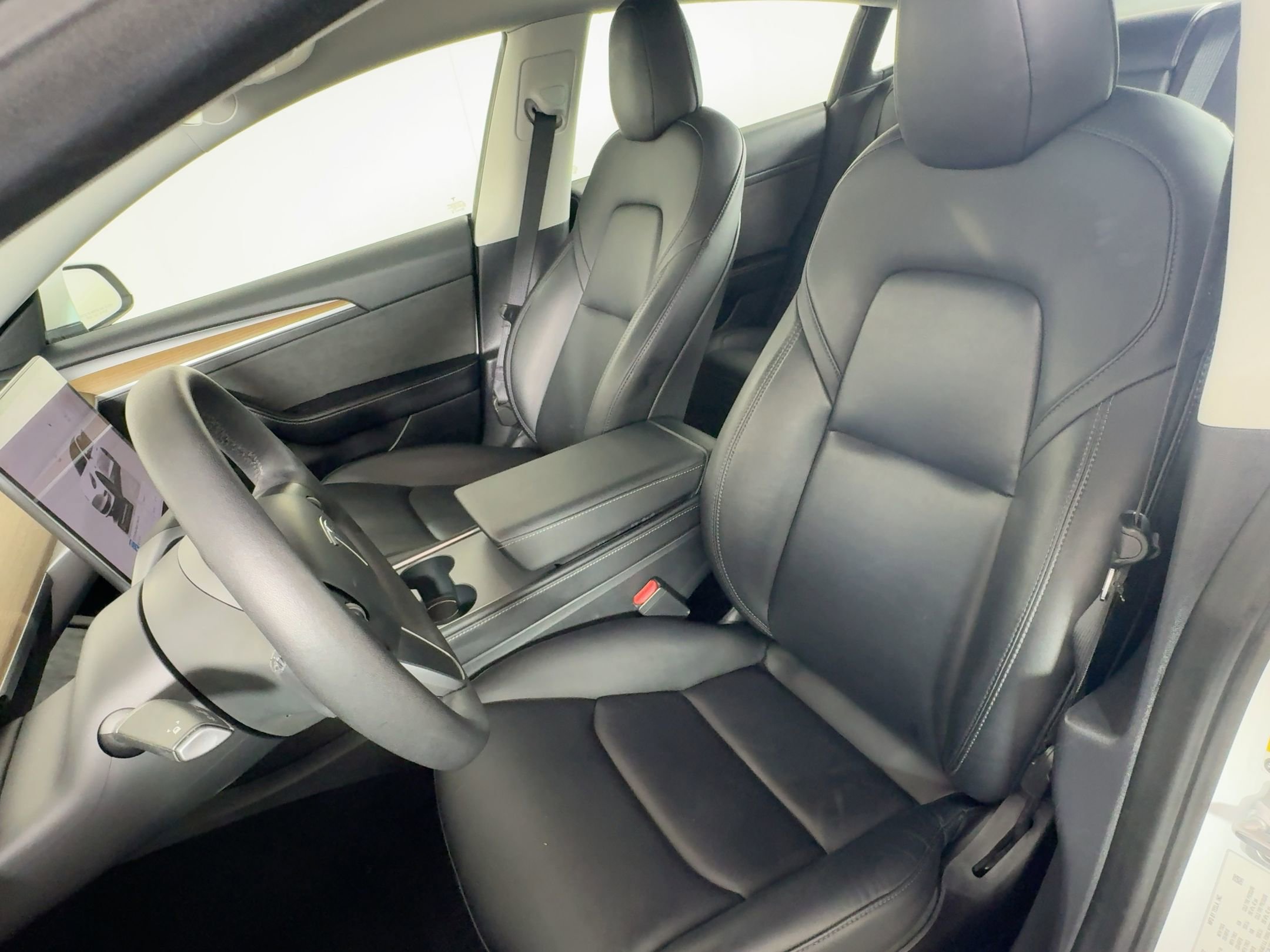 Used 2022 Tesla Model 3 Standard Range image 21