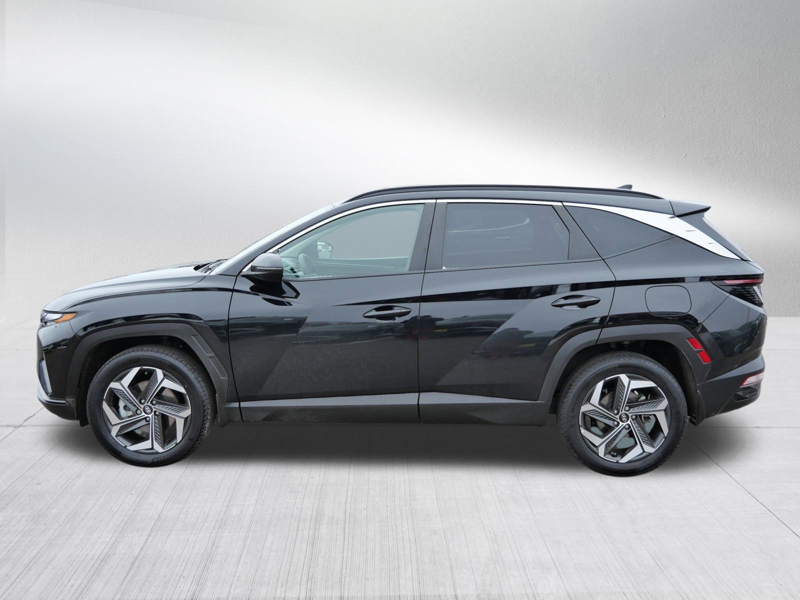 Certified 2023 Hyundai Tucson SEL w/ Convenience Package AWD/4WD image 4