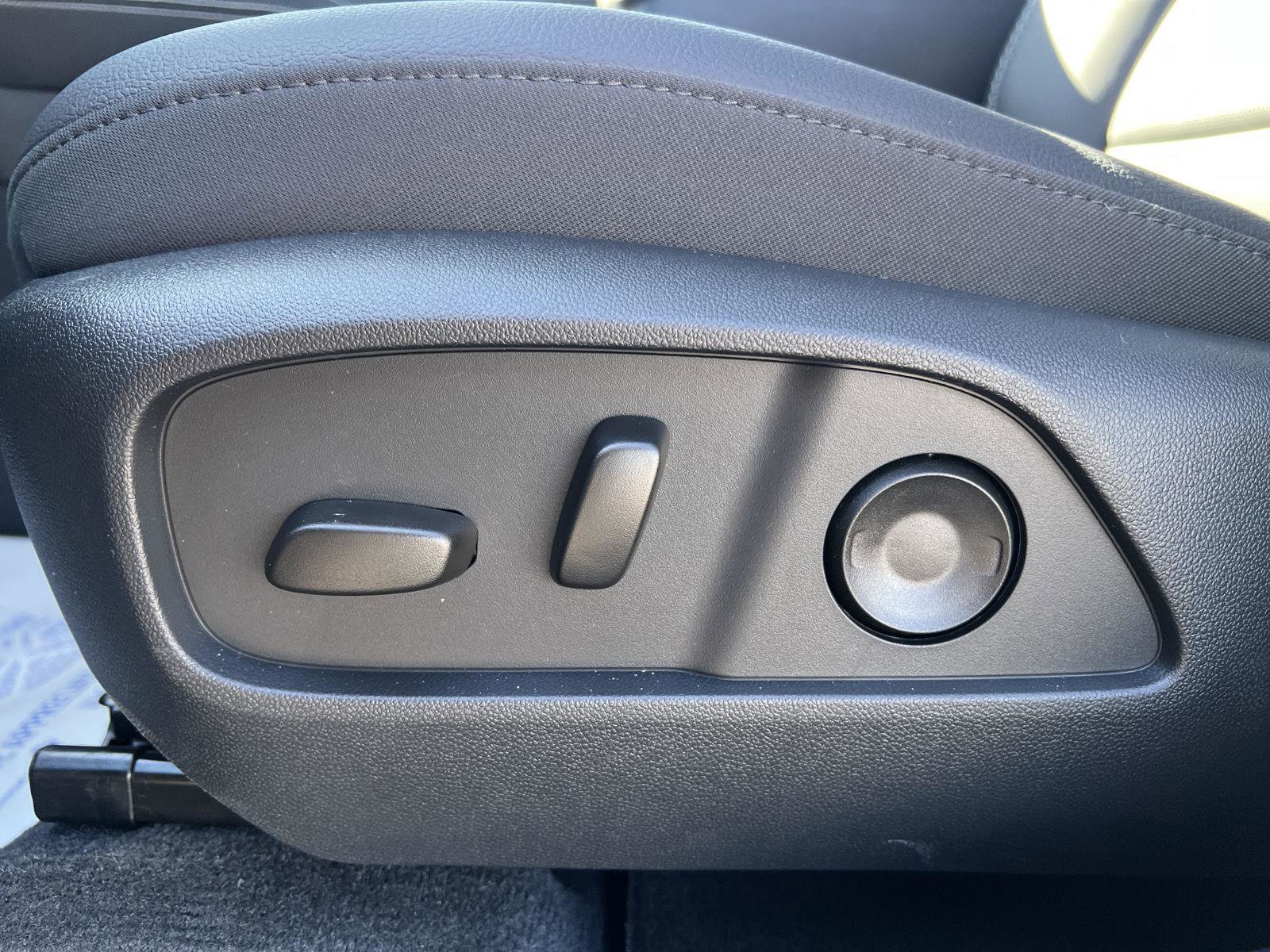 New 2026 GMC Terrain Denali image 21