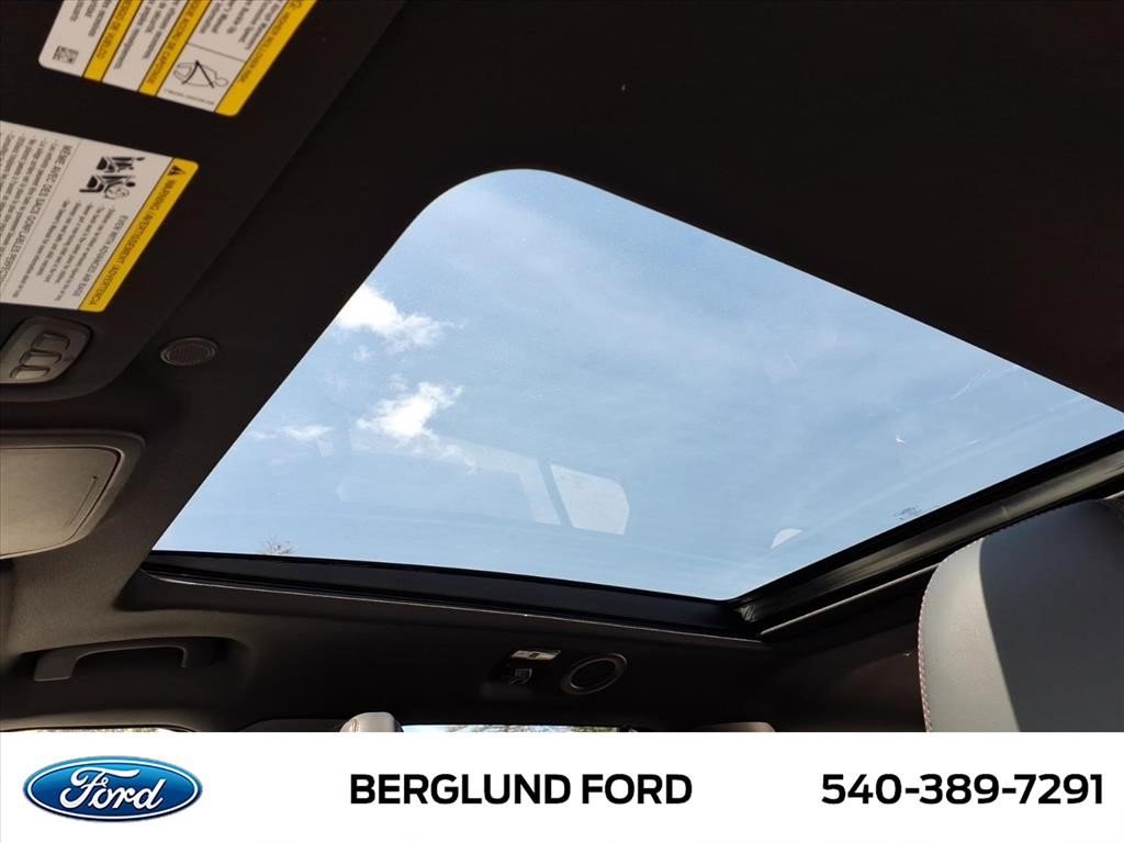 New 2026 Ford Explorer ST image 7