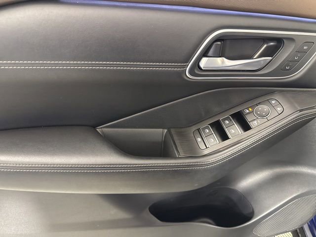 Used 2023 Nissan Rogue Platinum w/ Platinum Premium Package image 19