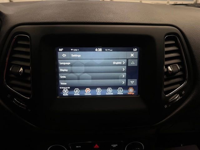 Used 2021 Jeep Compass Latitude w/ Driver Assistance Group AWD/4WD image 22