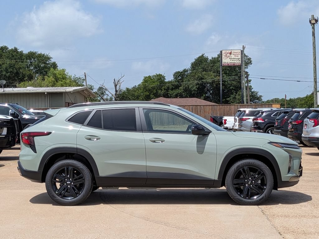 New 2026 Chevrolet Trax ACTIV w/ Driver Confidence Package FWD image 9