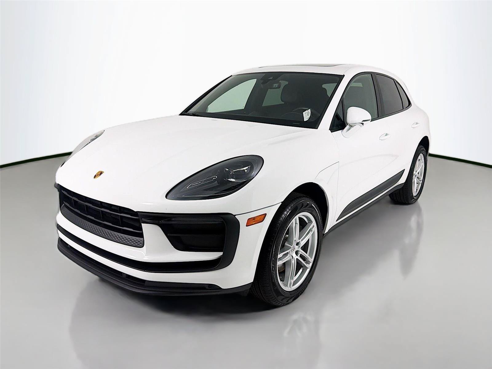 Certified 2022 Porsche Macan