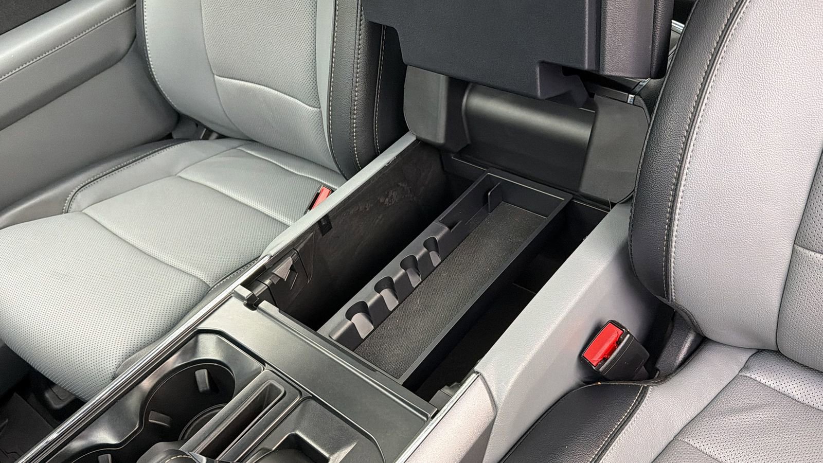 Used 2023 Ford F150 Lariat w/ Equipment Group 502A High AWD/4WD image 26