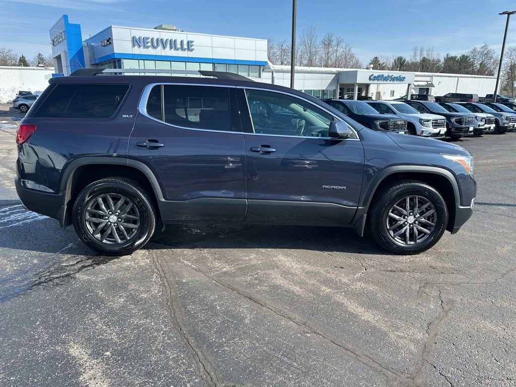 Used 2018 GMC Acadia SLT image 2