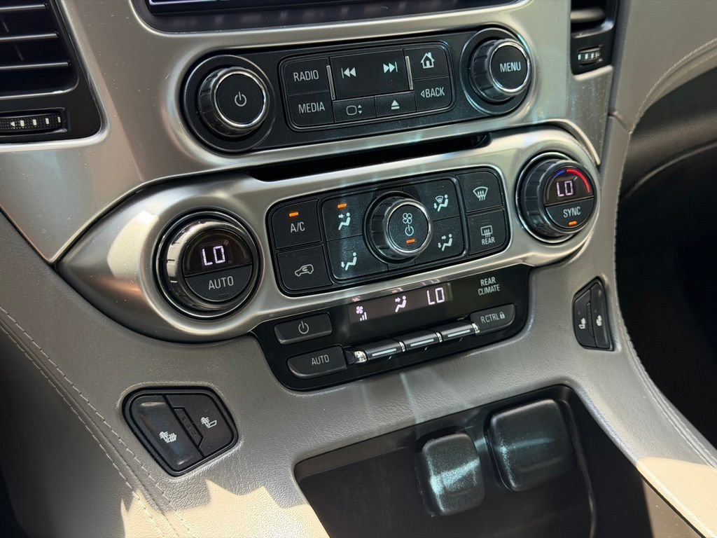 Used 2018 Chevrolet Suburban LT AWD/4WD image 13