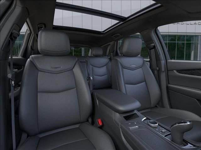 New 2025 Cadillac XT5 Premium Luxury w/ LPO, Floor Liner Package image 16