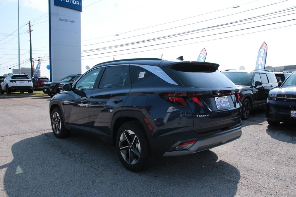 Used 2026 Hyundai Tucson SEL FWD image 5