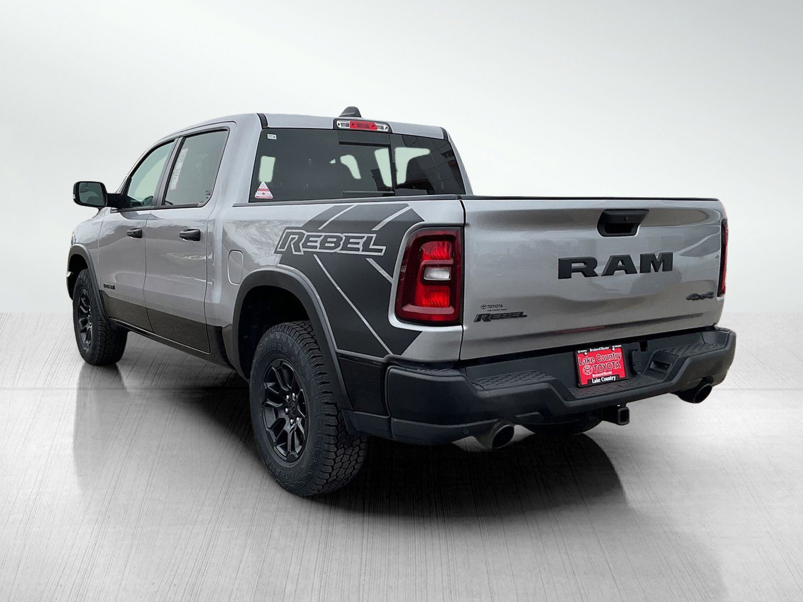 Used 2025 RAM 1500 Rebel AWD/4WD image 3