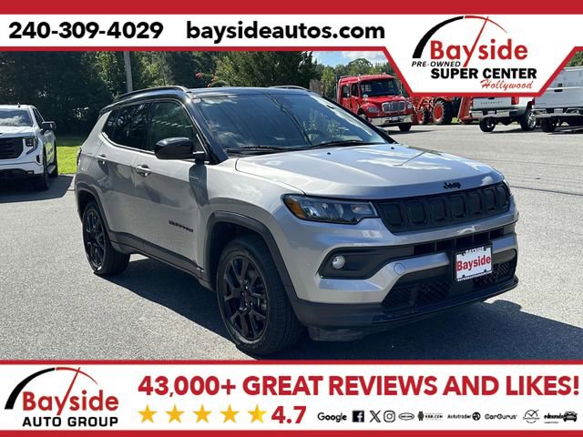 Used 2022 Jeep Compass Altitude w/ Sun and Sound Group