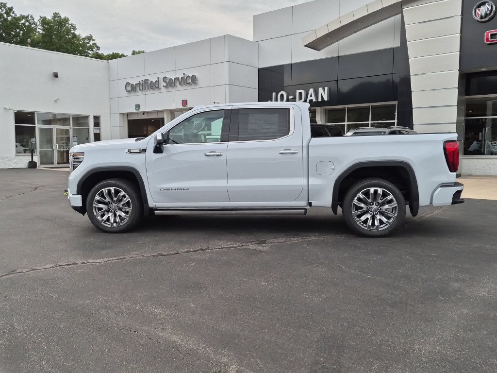 New 2026 GMC Sierra 1500 Denali AWD/4WD image 13