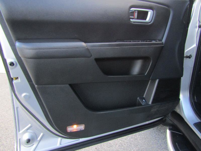Used 2011 Honda Pilot EX-L image 10