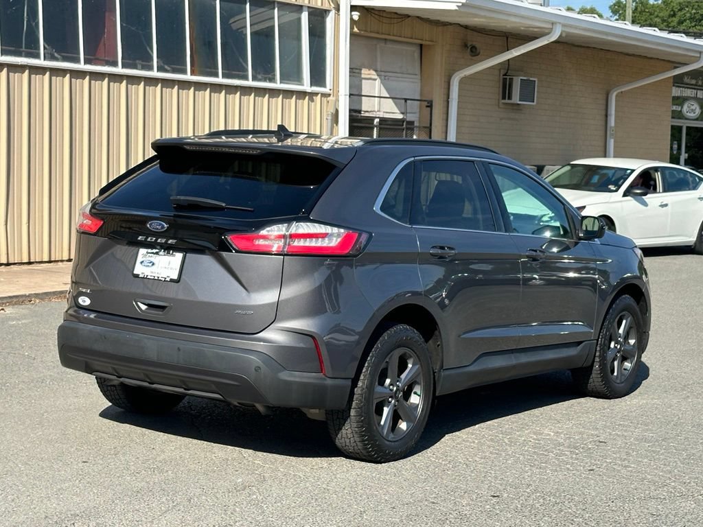 Used 2022 Ford Edge SEL w/ Sport Appearance Package AWD/4WD image 8