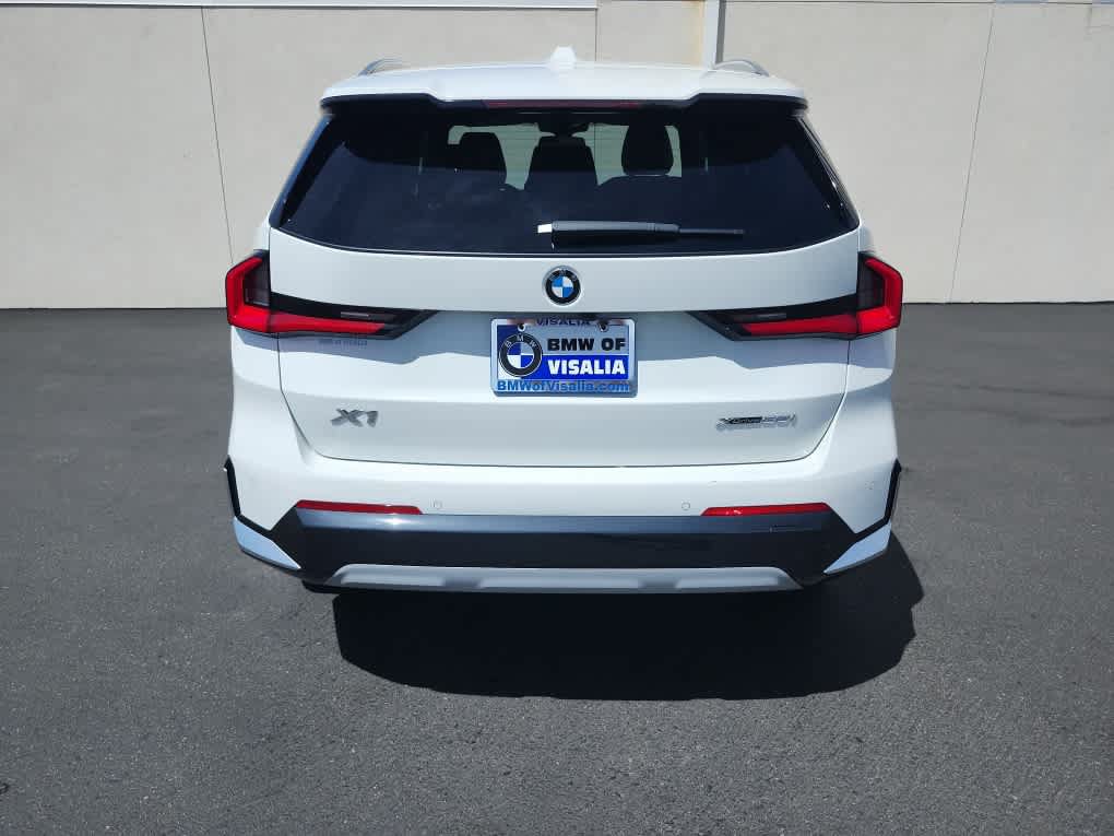 Used 2026 BMW X1 xDrive28i AWD/4WD image 6