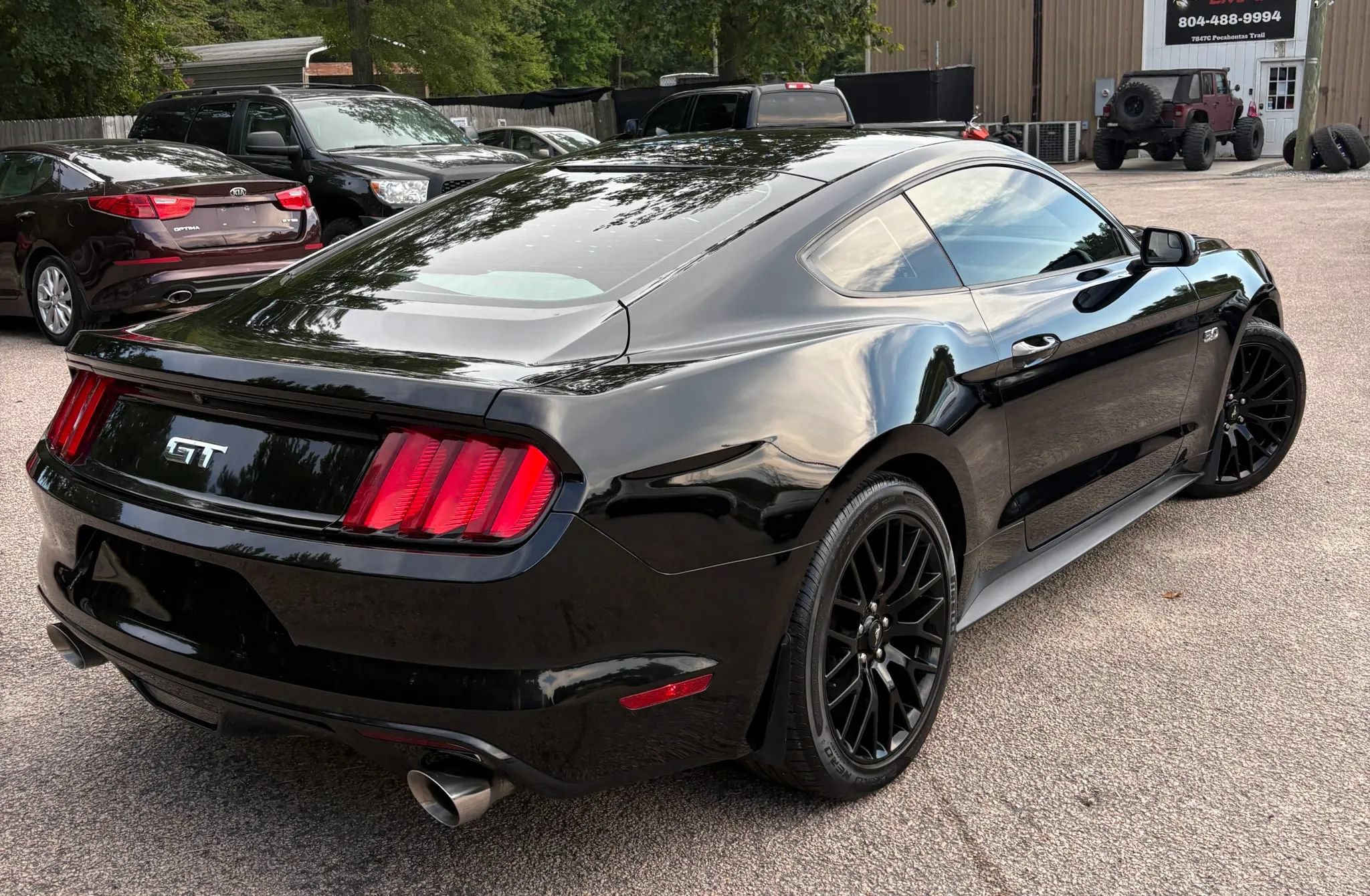 Used 2015 Ford Mustang GT w/ GT Performance Package RWD image 8