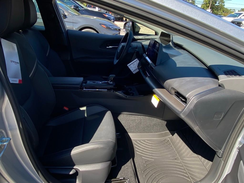 New 2026 Toyota Prius XLE image 15