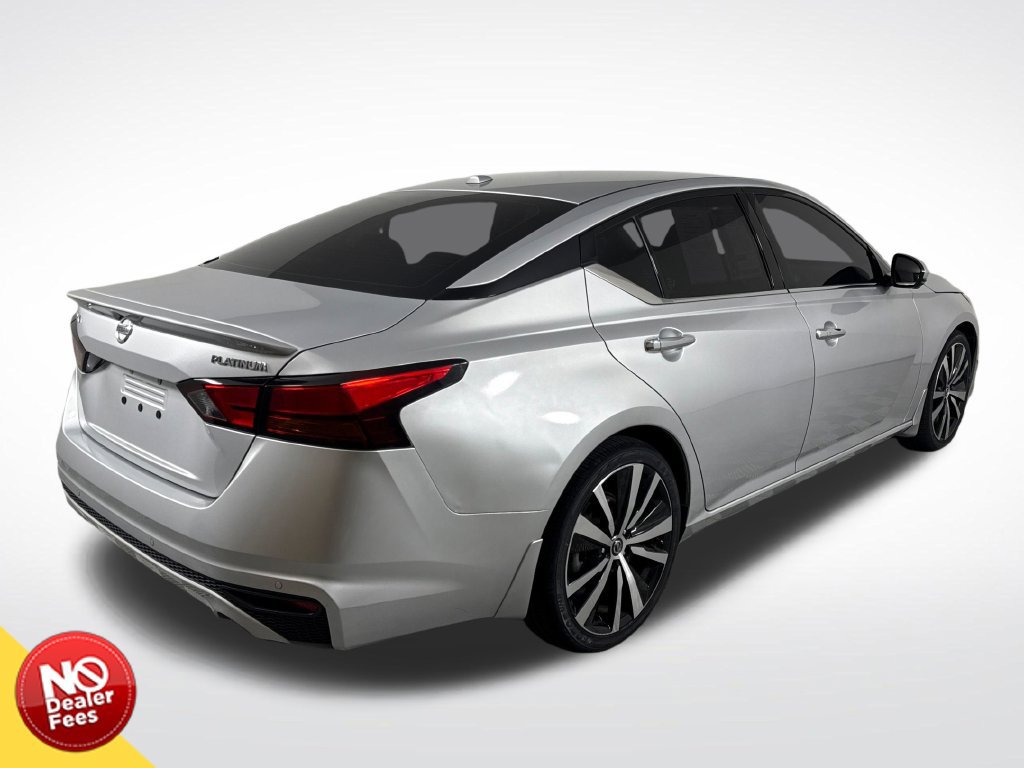 Used 2020 Nissan Altima 2.5 Platinum FWD image 3