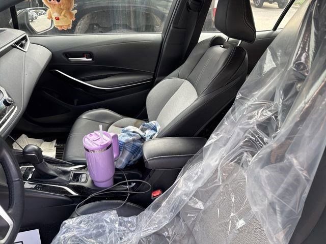 Used 2022 Toyota Corolla XSE FWD image 12