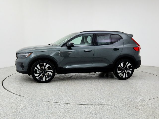 New 2026 Volvo XC40 B5 Ultra w/ Climate Package AWD/4WD image 8