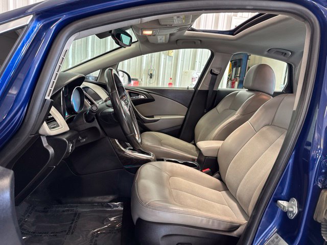 Used 2013 Buick Verano Convenience FWD image 28