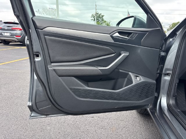 Used 2024 Volkswagen Jetta S FWD image 30