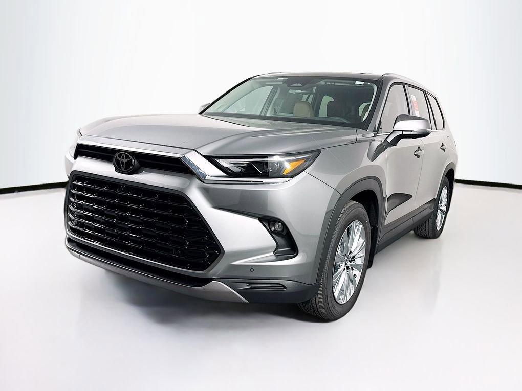 New 2026 Toyota Grand Highlander Platinum image 3