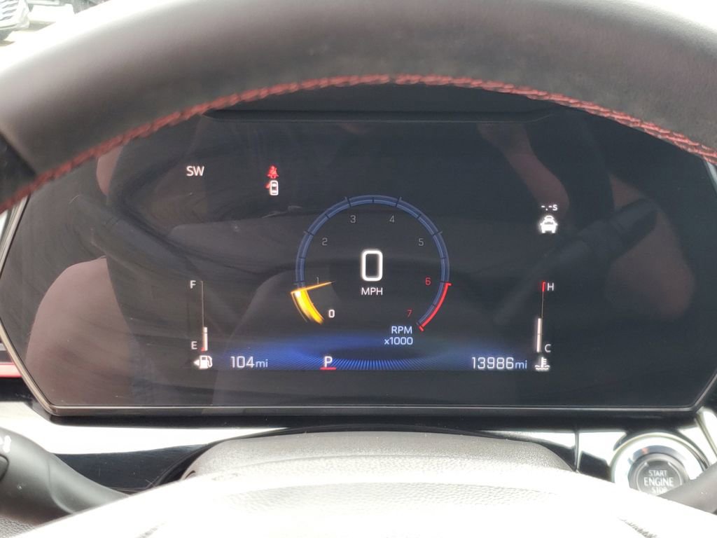 Used 2025 Chevrolet Trax RS w/ Sunroof Package image 20