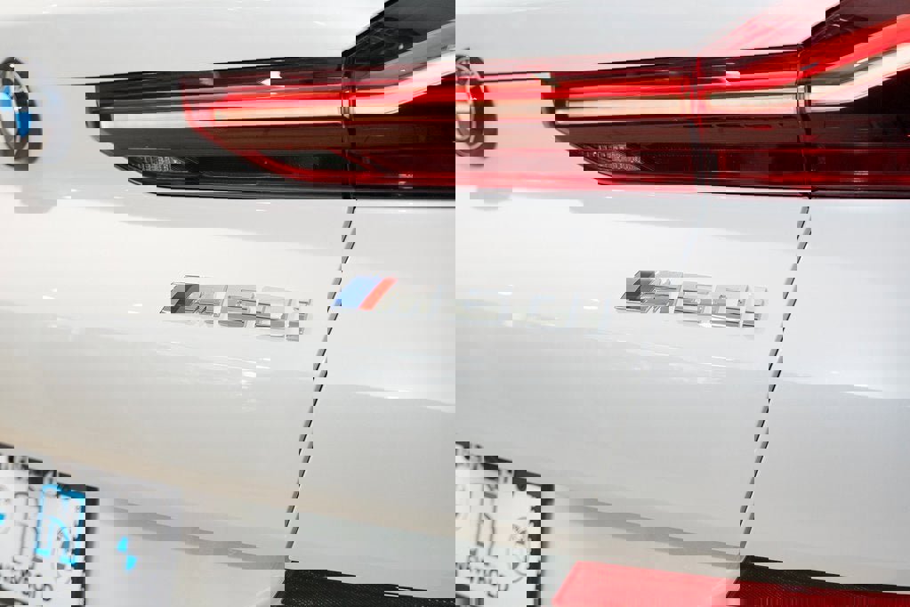 New 2026 BMW X6 M60i image 11