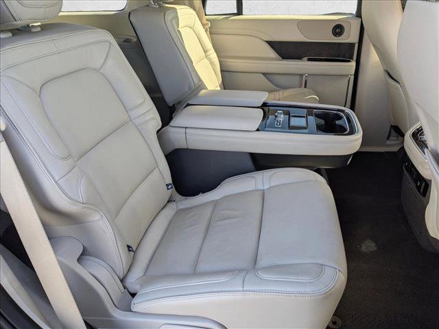 Used 2019 Lincoln Navigator Reserve w/ Cargo Package image 19