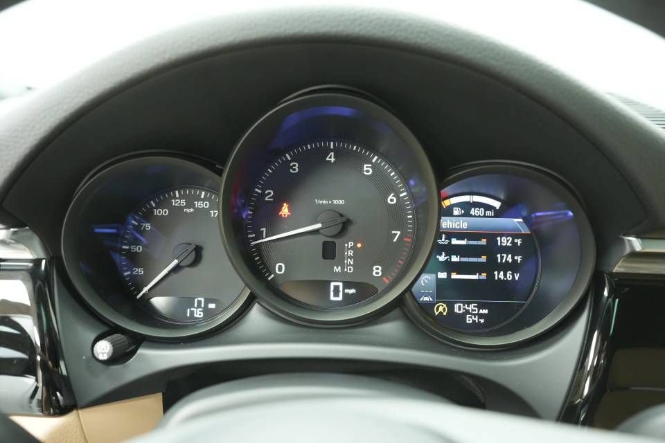 New 2026 Porsche Macan AWD/4WD image 14