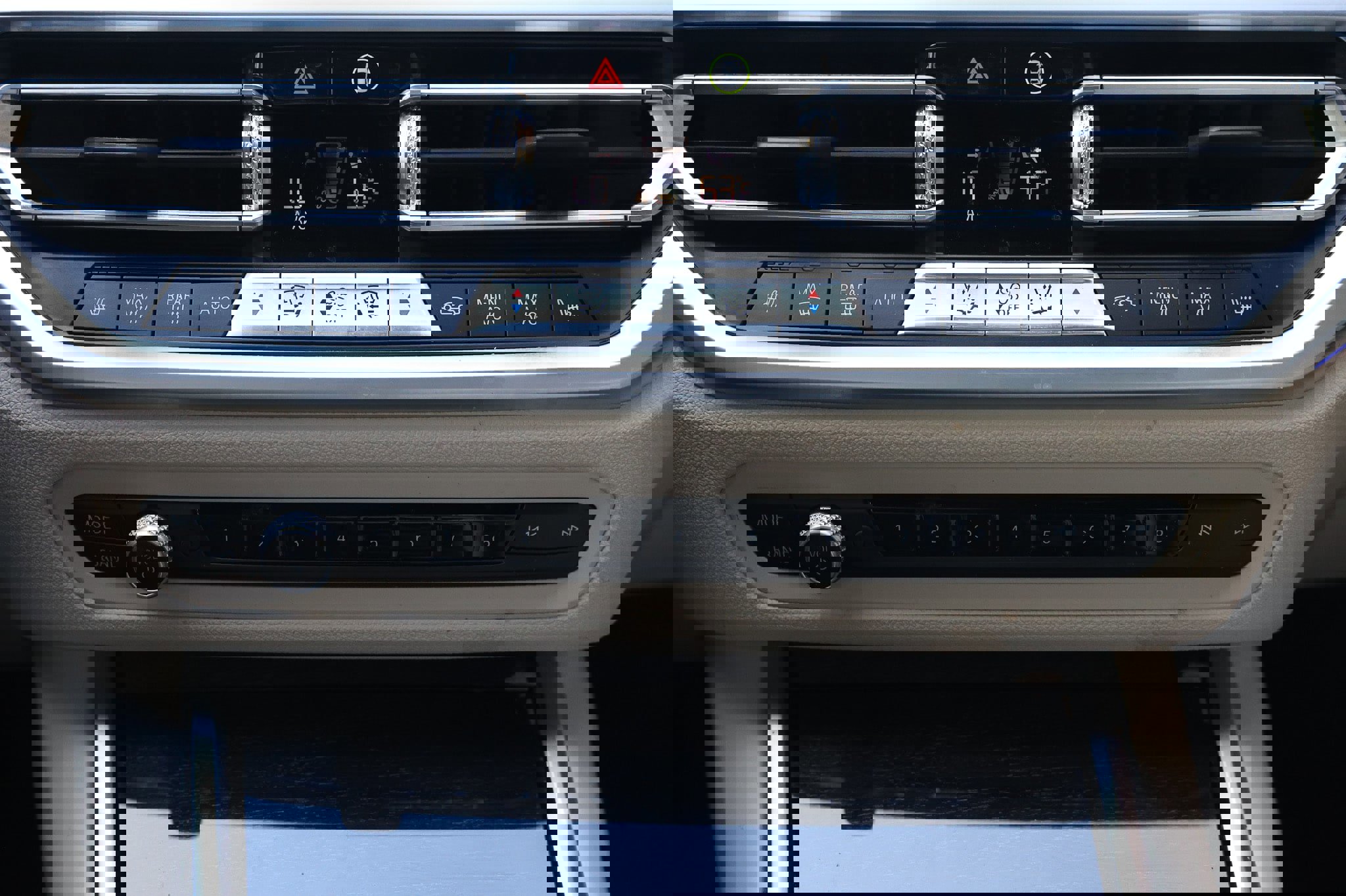 Used 2021 BMW 330i Sedan w/ Convenience Package image 34