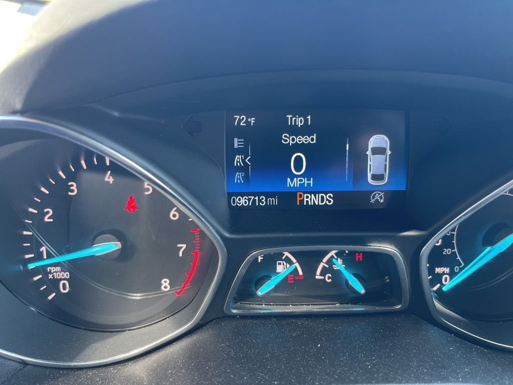 Used 2017 Ford Escape SE FWD image 5