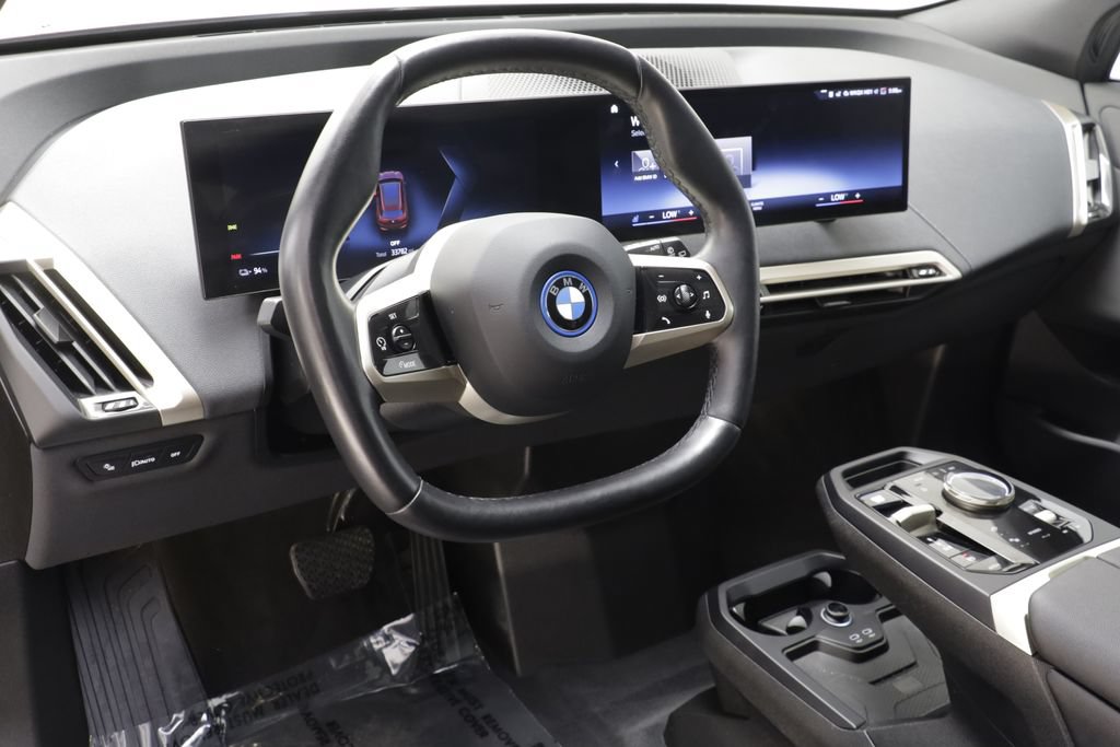 Certified 2023 BMW iX xDrive50 w/ Sport Package AWD/4WD image 7