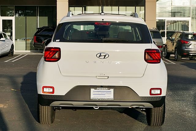 New 2026 Hyundai Venue SEL FWD image 10