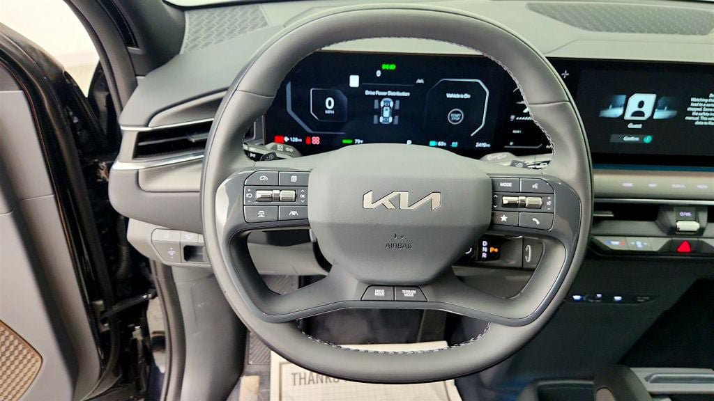 Used 2026 Kia EV9 Land w/ Nightfall Edition Package AWD/4WD image 15