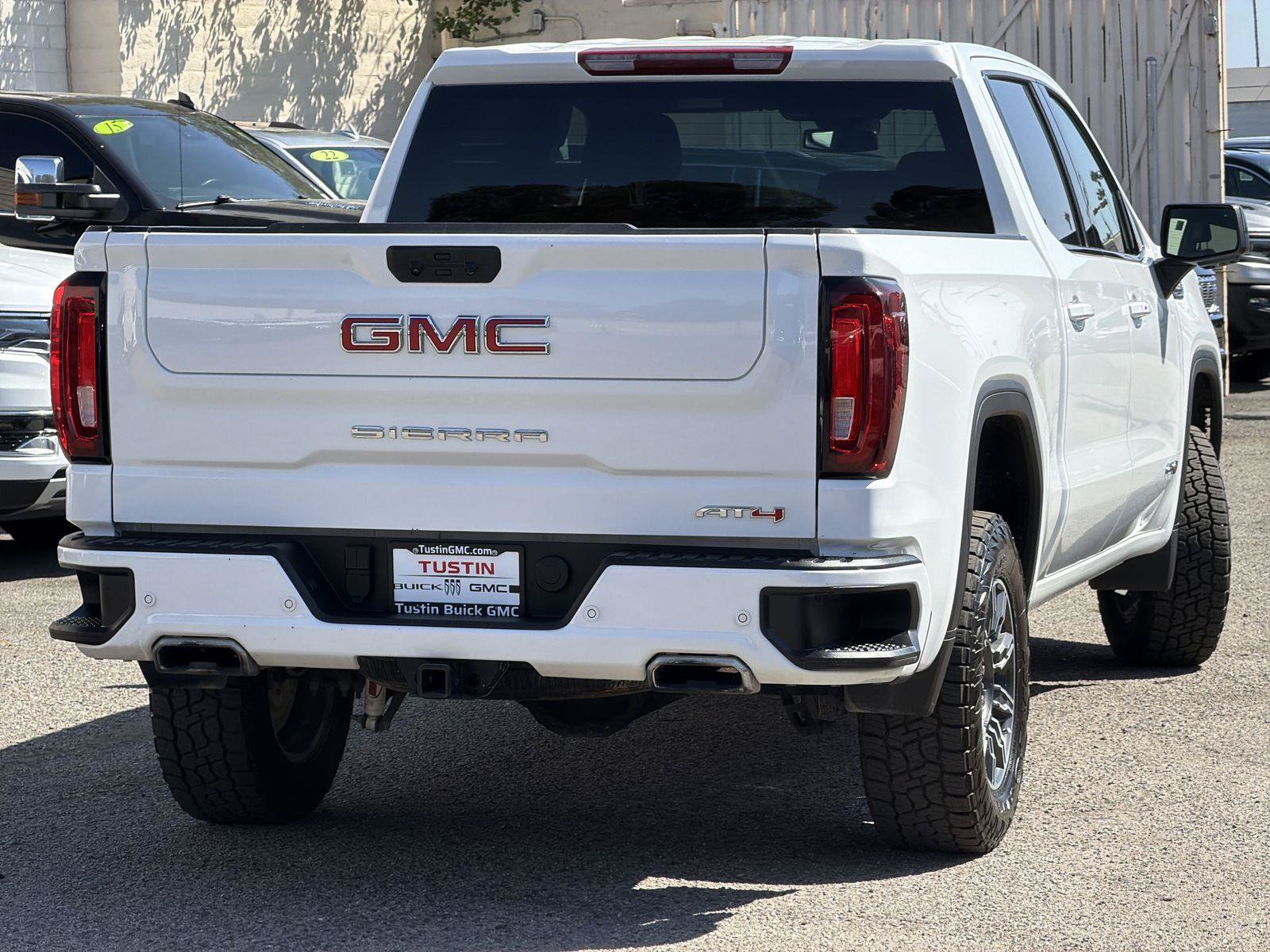 Used 2025 GMC Sierra 1500 AT4 AWD/4WD image 5