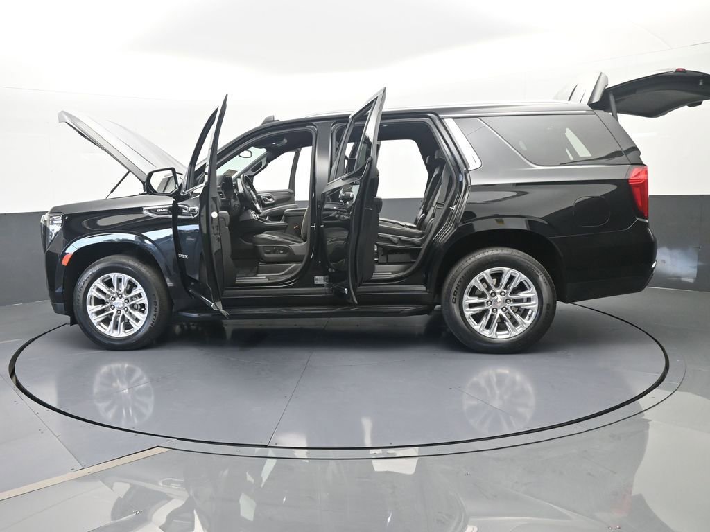 Used 2024 GMC Yukon SLT w/ SLT Luxury Package image 86