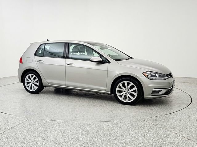 Used 2019 Volkswagen Golf SE w/ Driver Assistance Package image 3