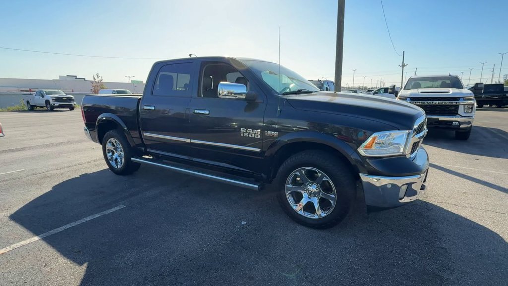 Used 2017 RAM 1500 Laramie w/ Convenience Group AWD/4WD image 2