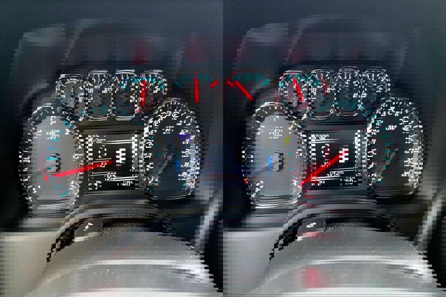 Used 2018 GMC Yukon XL SLT w/ Open Road Package AWD/4WD image 21