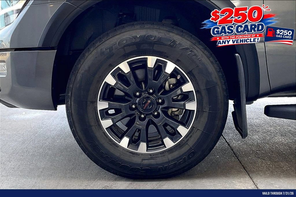 Used 2021 Nissan Titan PRO-4X w/ Pro-4x Convenience Package AWD/4WD image 9