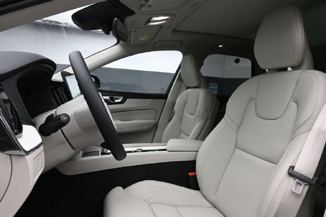 New 2027 Volvo XC60 B5 Ultra AWD/4WD image 10