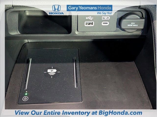 Certified 2025 Honda Pilot Touring image 33