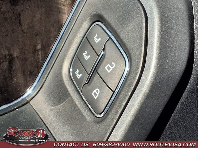 Used 2024 Ford F250 Lariat w/ Sport Appearance Package image 29