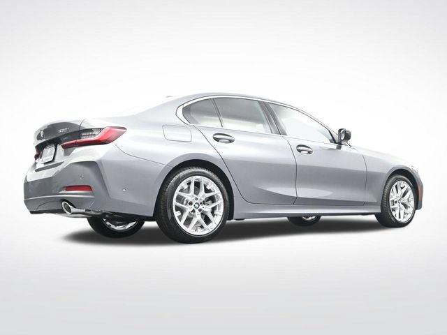 New 2026 BMW 330i xDrive Sedan w/ Premium Package AWD/4WD image 32