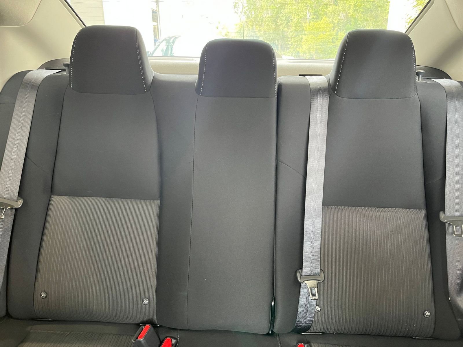 Used 2025 Nissan Sentra SV image 38