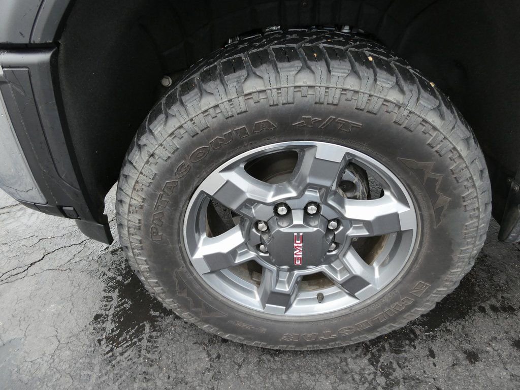 Certified 2025 GMC Sierra 2500 SLT w/ SLT Premium Package image 13