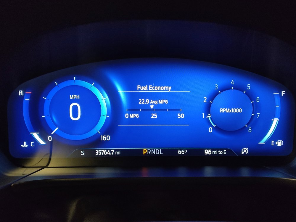 Used 2022 Ford Escape SEL w/ Technology Package image 23